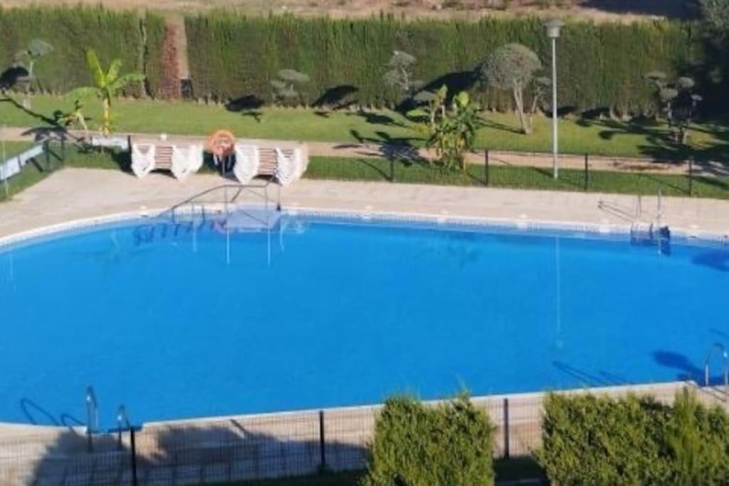 Casa En Ruta De La Plata Con Piscina Comunitaria Villa Guillena Buitenkant foto